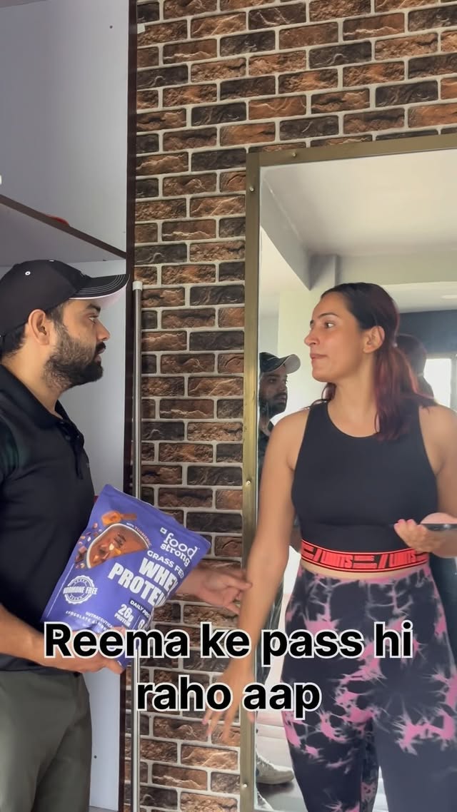 Instagram post by @_igpoojaa for foodstrong. Caption reads: [...] consumed the whey protein from....