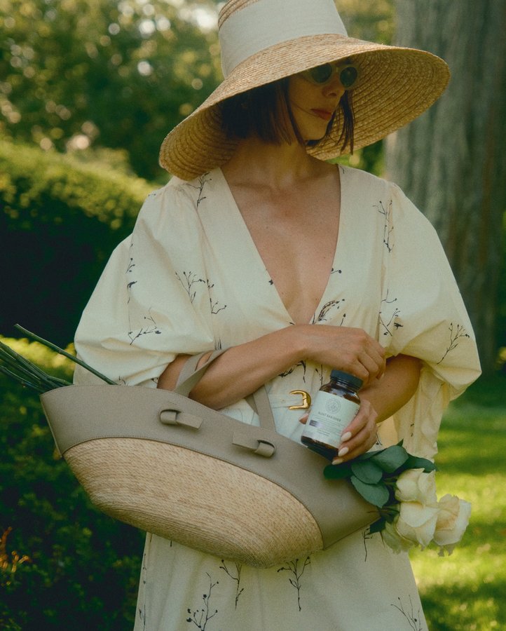 Instagram post by @marinaingvarsson for Happy Mammoth. Caption reads: Simple rituals with @thehappymammoth, lasting....