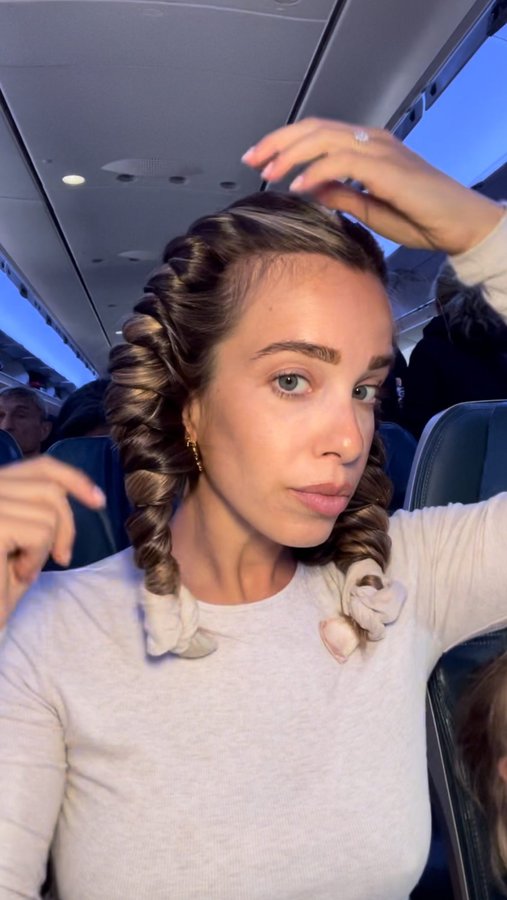 Instagram post by @themindfulblonde for Air Transat. Caption reads: I promise every parent is trying their very best....