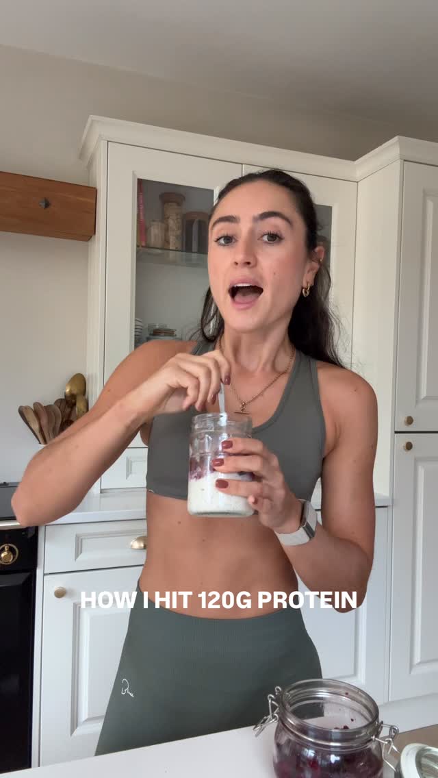 Instagram post by @annieopenshaw for Hu Kitchen. Caption reads: Save for next weeks meal prep inspo 🫶🏼🫶🏼Eating....