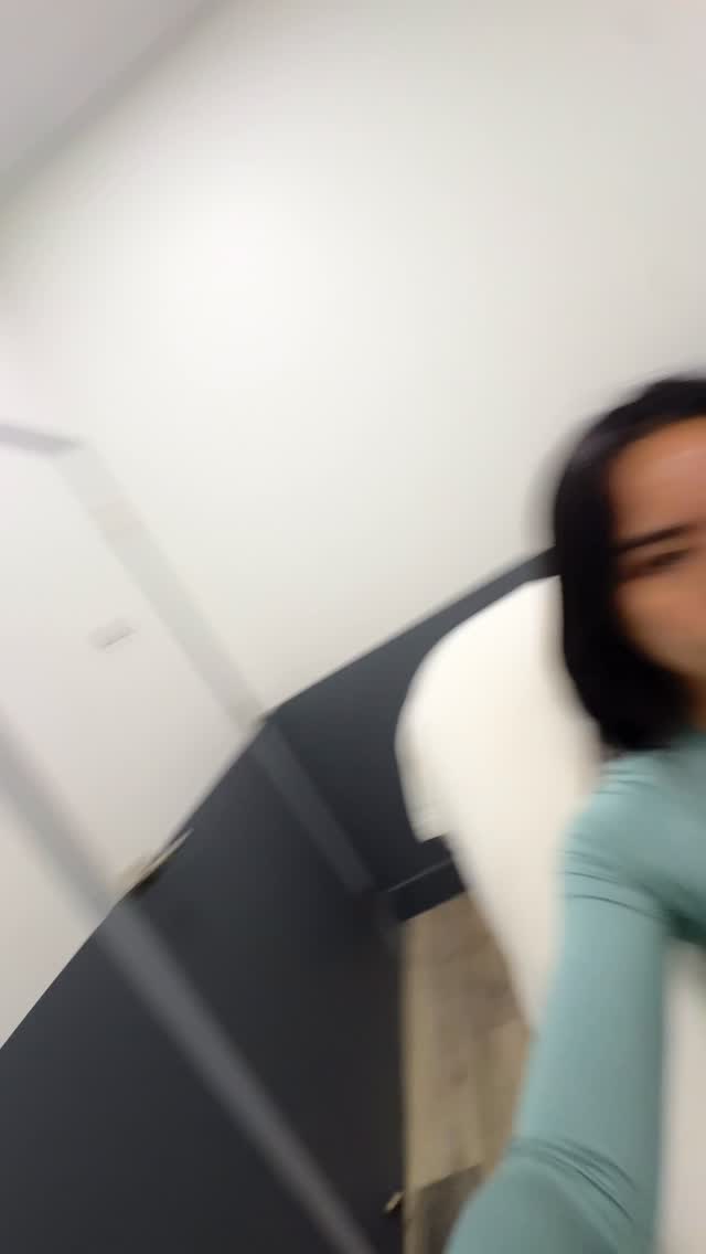 Instagram post by @victrxia for LaserAway. Caption reads: Let’s see if it works 👀 @laseraway 
#lapromotion.