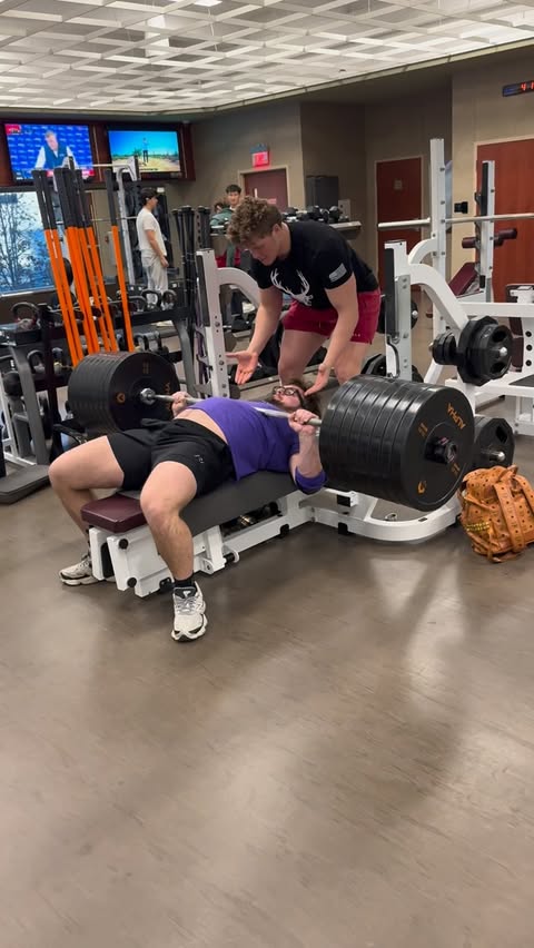 Instagram post by @blakewendt1 for Alpha Lion. Caption reads: [...] Burn Lemonator flavor by @alpha.lion....