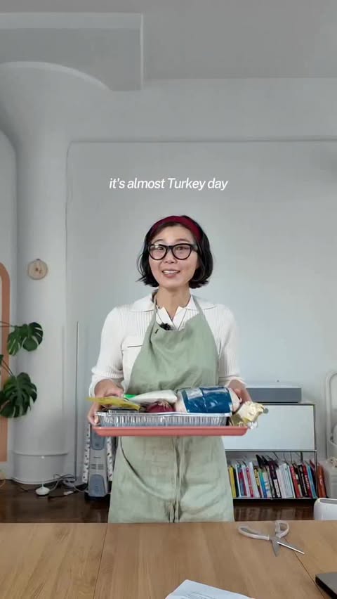 Instagram post by @cafemaddy for Ray-Ban. Caption reads: Practicing for Turkey day with @RayBanMeta! These....