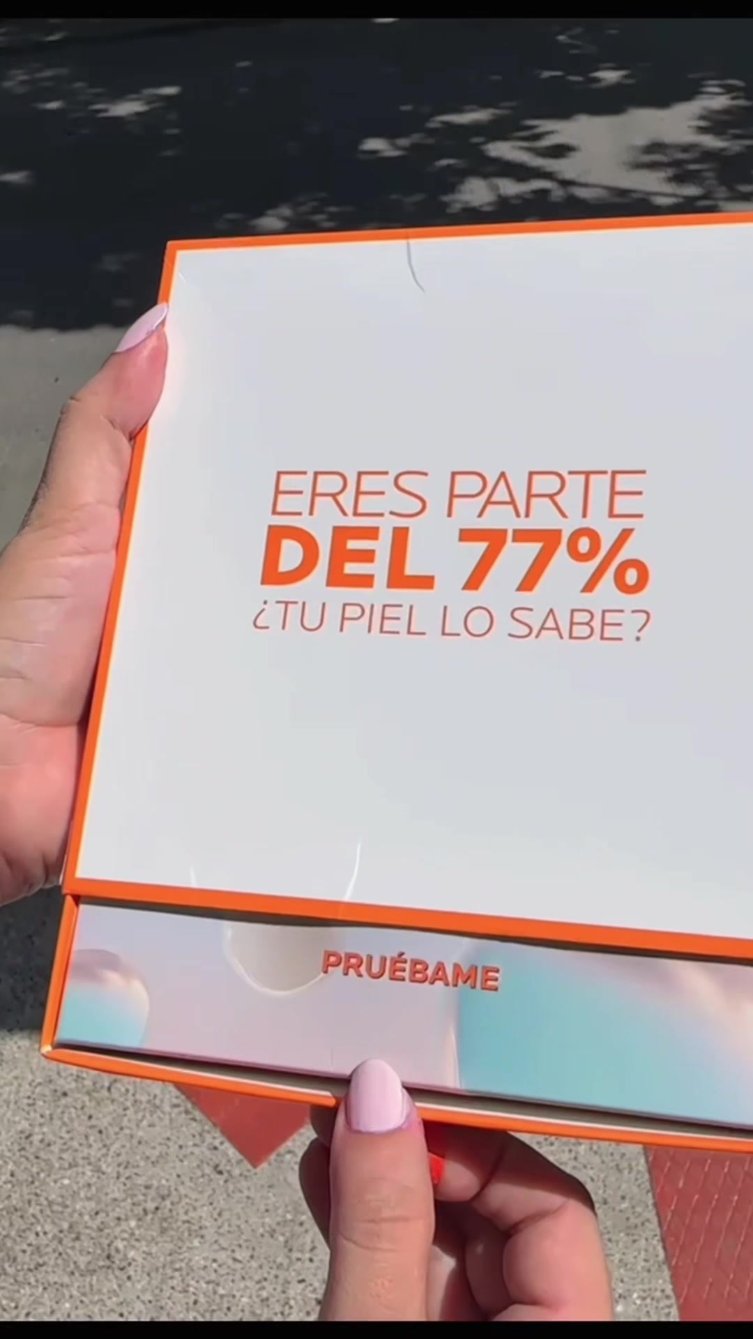 TikTok post by @alissmakeup22 for ForMe Tips. Caption reads: #antheliosuvair #tanligerocomoelaire....