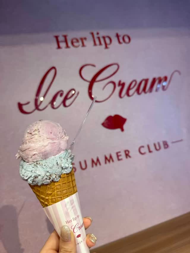 Instagram post by @honoka_yahagi for Her lip to. Caption reads: ICE CREAM大好き🍨🩷

@herlipto_icecream 
#HLTICECREAM.