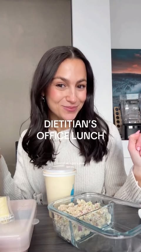 Instagram post by an influencer for Rent the Runway. Caption reads: [...] the day! 🍞🍊🥙 Sweater is @renttherunway....