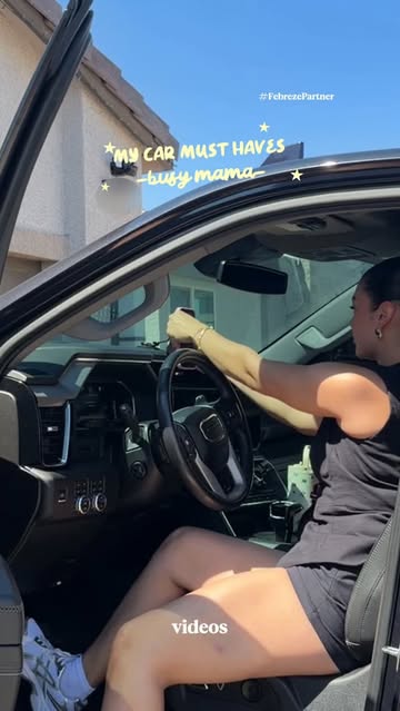Instagram post by @gracielavx for Febreze. Caption reads: [...] it has to stay fresh and we love our Febreze....