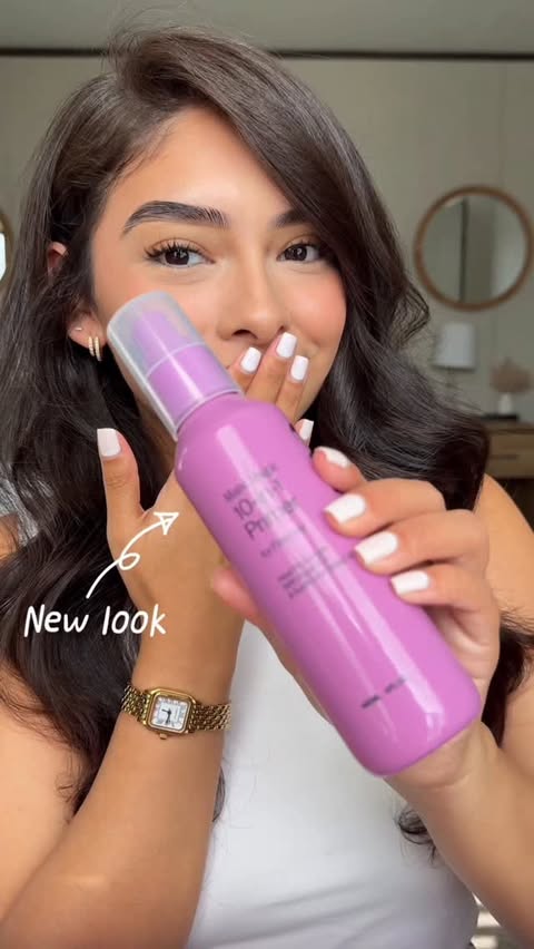 Instagram post by @ashleyacuna_ for Eva NYC. Caption reads: Eva NYC’s Black Friday sale is here 🙌🏼✨ 40%....