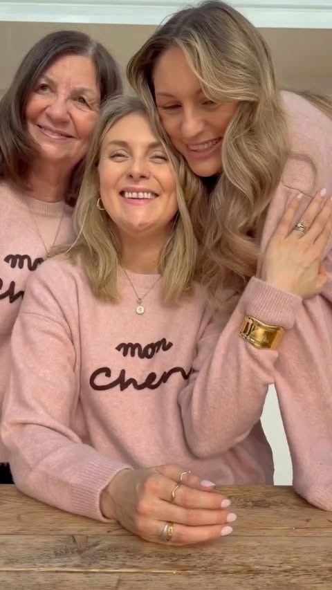 Instagram post by @sineadcrowe for Accessorize. Caption reads: [...] us, and share everything with us....