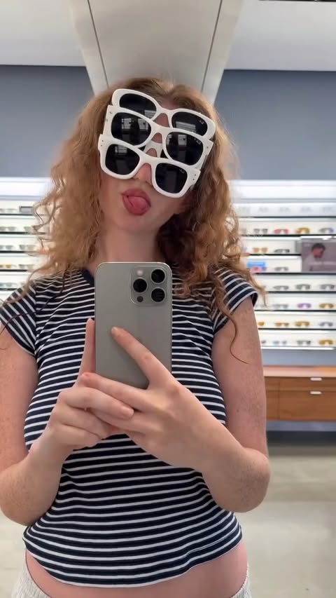 Instagram post by @aashleysuarez for Sunglass Hut. Caption reads: [...] daytime to after dark in @rayban 🤍....