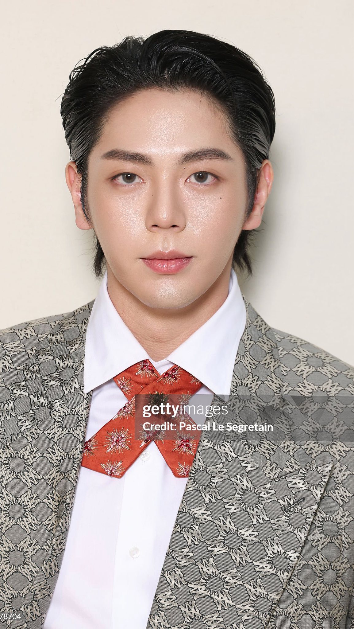 Instagram post by @tong_sutipat for AMIRI. Caption reads: UP WITH AMIRISS26 🖤 @uppoompat @amiri [...].