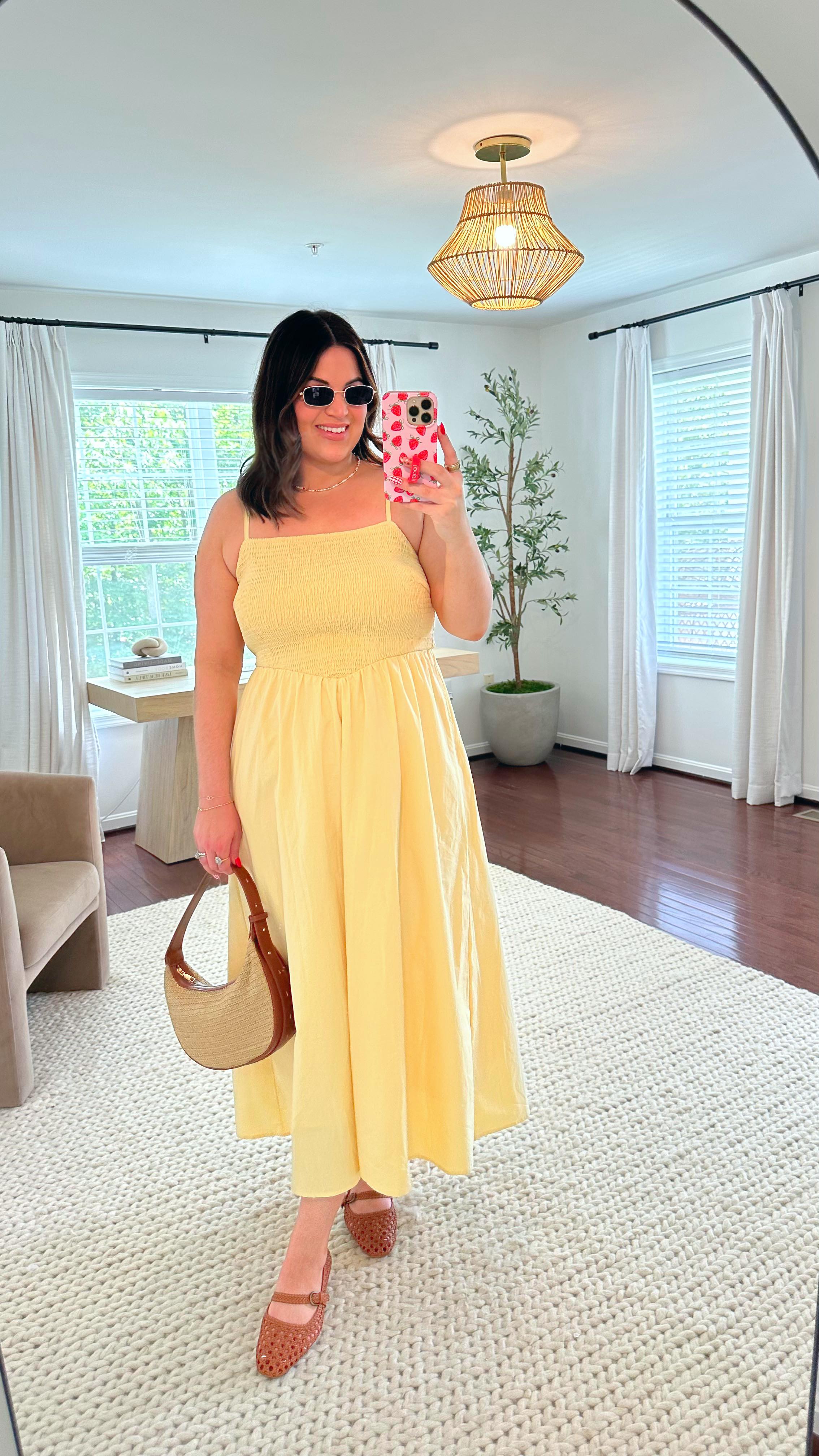 Instagram post by @kelly_elizabethxo for Truekind. Caption reads: Midsize summer outfit with my new favorite....