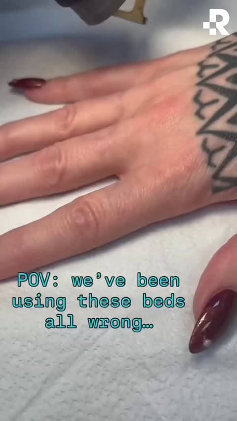 Instagram post by @hellarosegold for Removery. Caption reads: Who knew🤭 

#removery #tattooremoval....