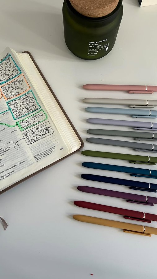 Instagram post by @messybiblepureheart for Mr. Pen. Caption reads: Officially my new fave pens!!! 

@gomr.pen....