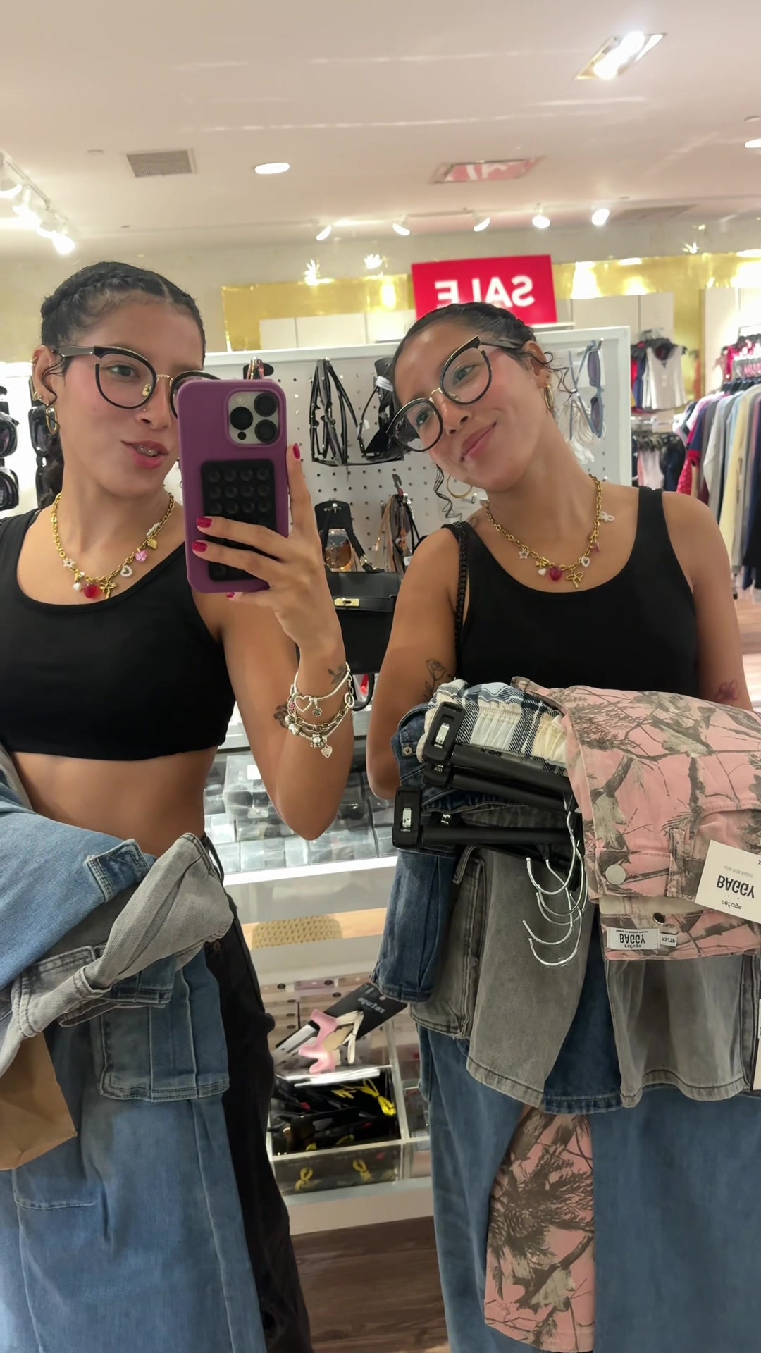 TikTok post by @rosario_twins for Urban Planet. Caption reads: [...] para Young Miko (ig:rosario_twins_) @Urban....