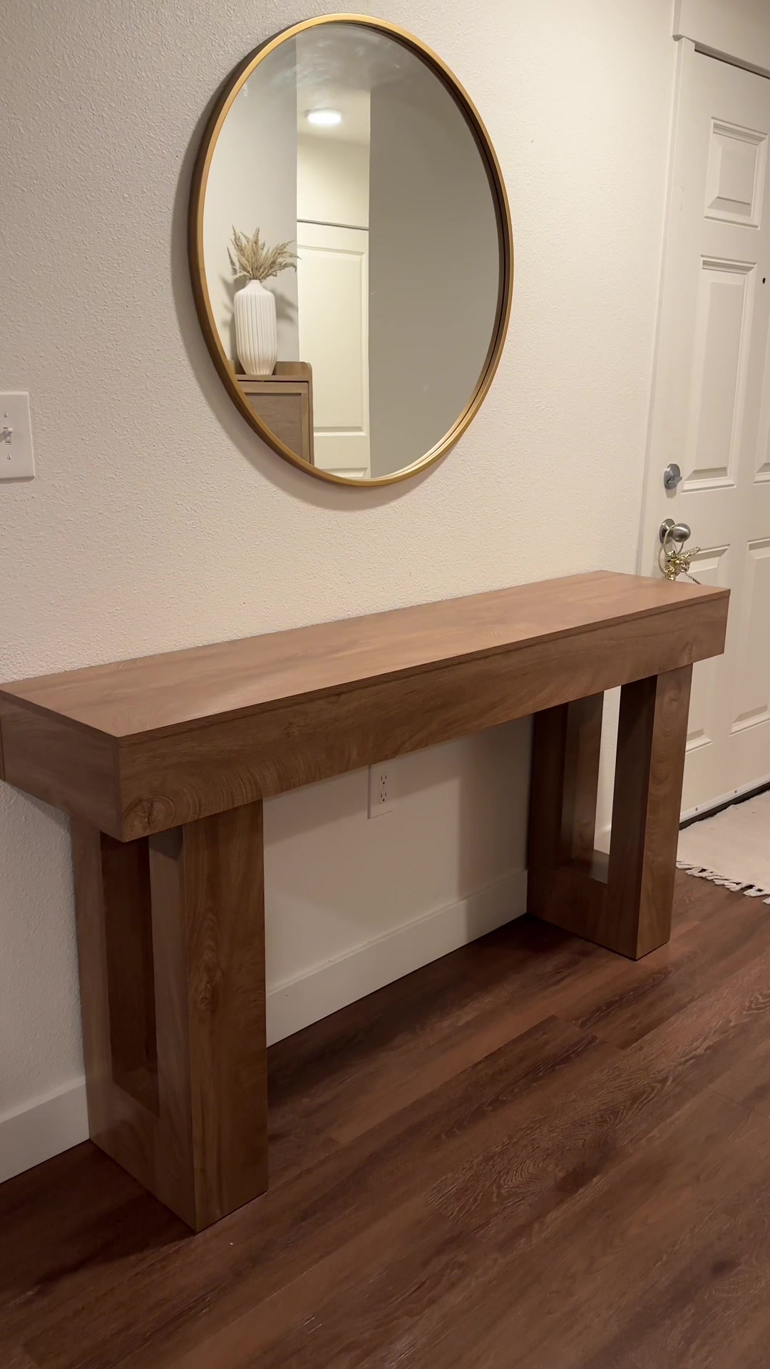 TikTok post by @isamarmelendez11 for Tribesigns. Caption reads: Much-needed upgrade🤌🏻✨ @Tribesigns....