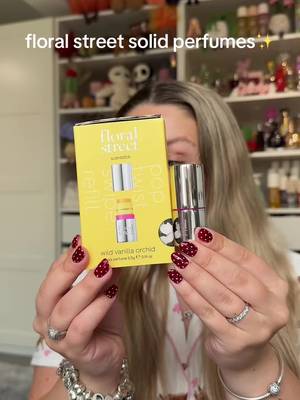 TikTok post by @itsissiex for Floral Street. Caption reads: smells so so good😍✨@floralstreet_ #floralstreet....