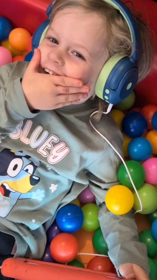 Instagram post by @rach_mummy2_hugo_sofia_elliot_ for iCleverKids. Caption reads: [...] Finding peace in a noisy world! 🎧💙....