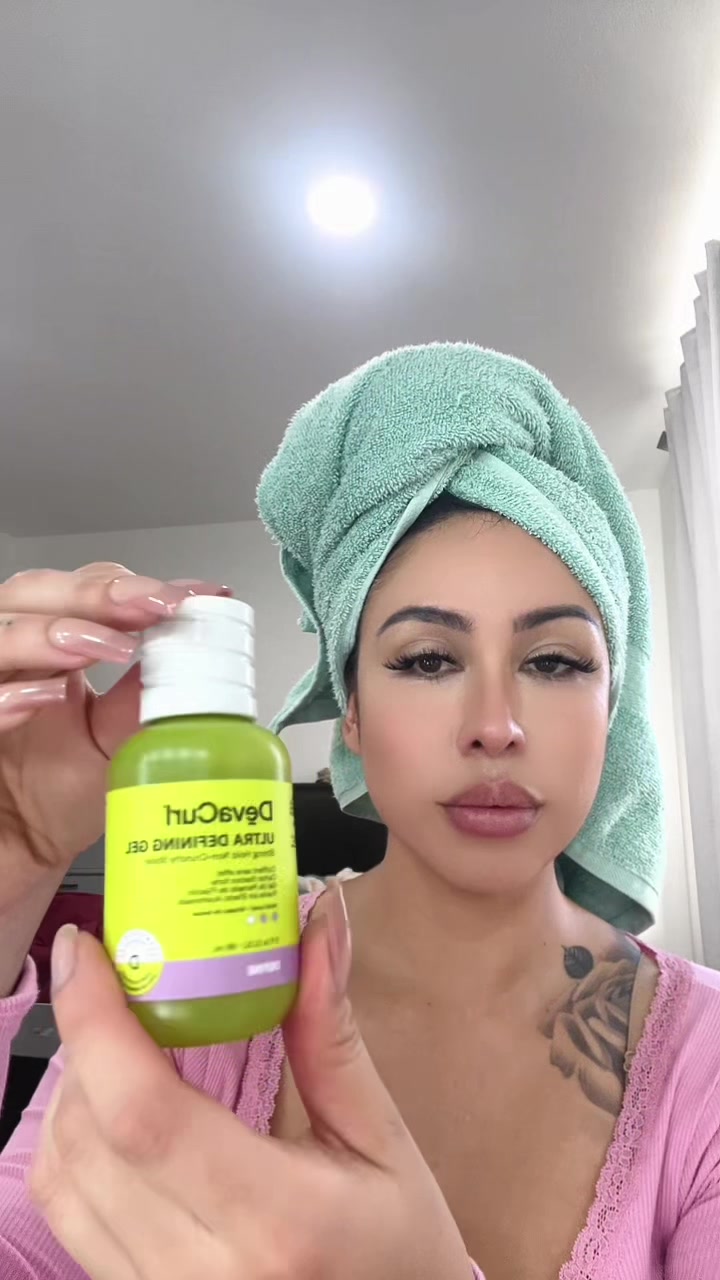 TikTok post by @laprofenoriii for DevaCurl. Caption reads: @DevaCurl #curlyhair #curlyhairroutine #fyp.