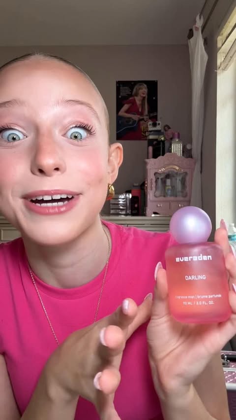 Instagram post by @zoemordas for Evereden. Caption reads: OMGG love darling so much!! @everedenbrand....