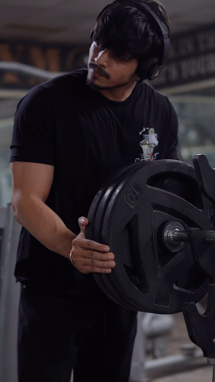 Instagram post by @priyanshu_7_8_6 for foodstrong. Caption reads: @foodstrong.co 💪💪 Creatine has been a....