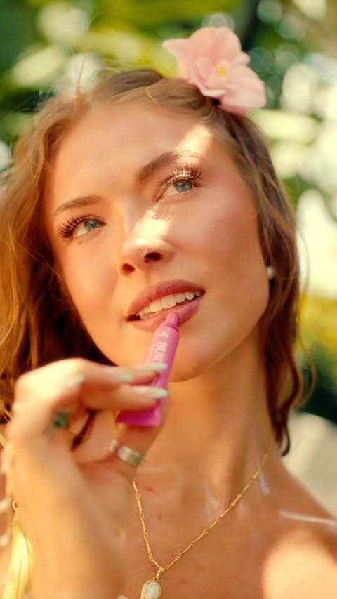 Instagram post by @kayla.ryan1 for Burt's Bees. Caption reads: #BurtsBeesPartner Go to paradise anytime with the....