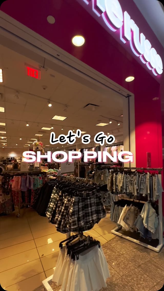 Instagram post by @yasdoesitt for Charlotte Russe. Caption reads: @charlotterusse Lets Go Shopping Together 🛍️✨....