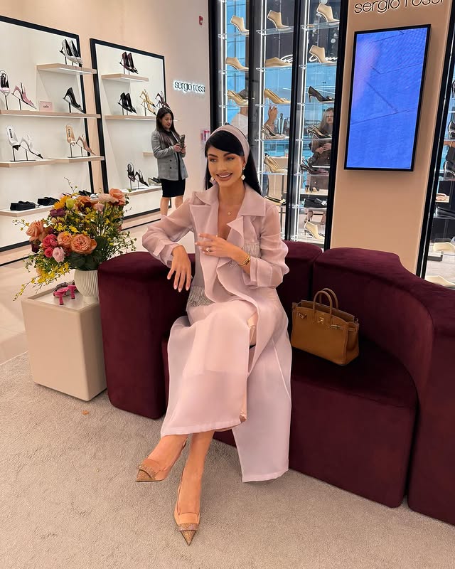 Instagram post by @enri.carmody for Sergio Rossi. Caption reads: Exclusive collection preview @sergiorossi X....