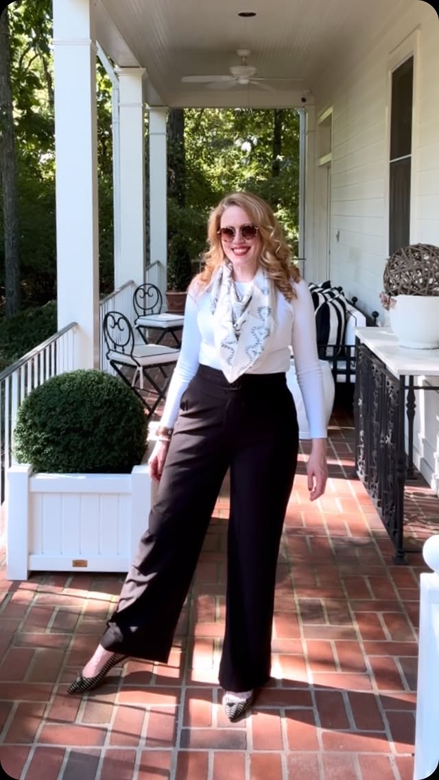 Instagram post by @atouchofsoutherngrace for Albion Fit. Caption reads: These @albionfit Audrey trouser pants are so....