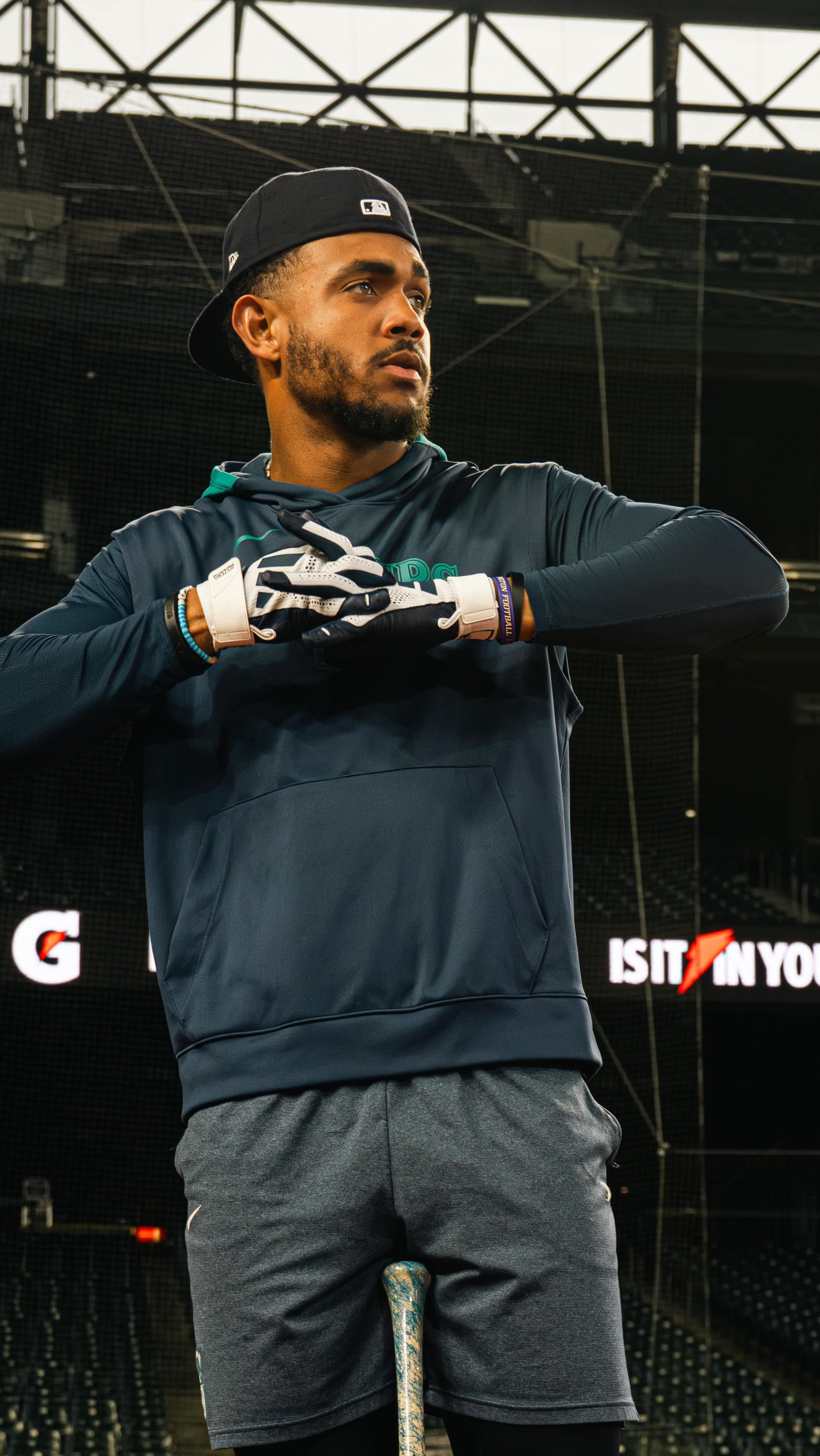 Instagram post by @jrodshow44 for Gatorade. Caption reads: @jrodshow44 does it again ⚡️ 30-30 Club..