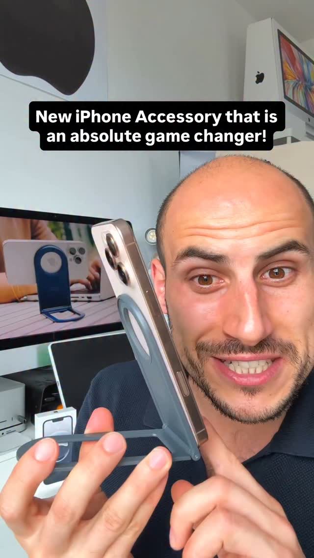 Instagram post by @appledsign for Twelve South. Caption reads: [...] to check out the new Curve Nano from....