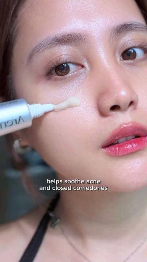 Instagram post by an influencer for 3CE JAPAN. Caption reads: Proof that consistency pays off ✨ Product used:....