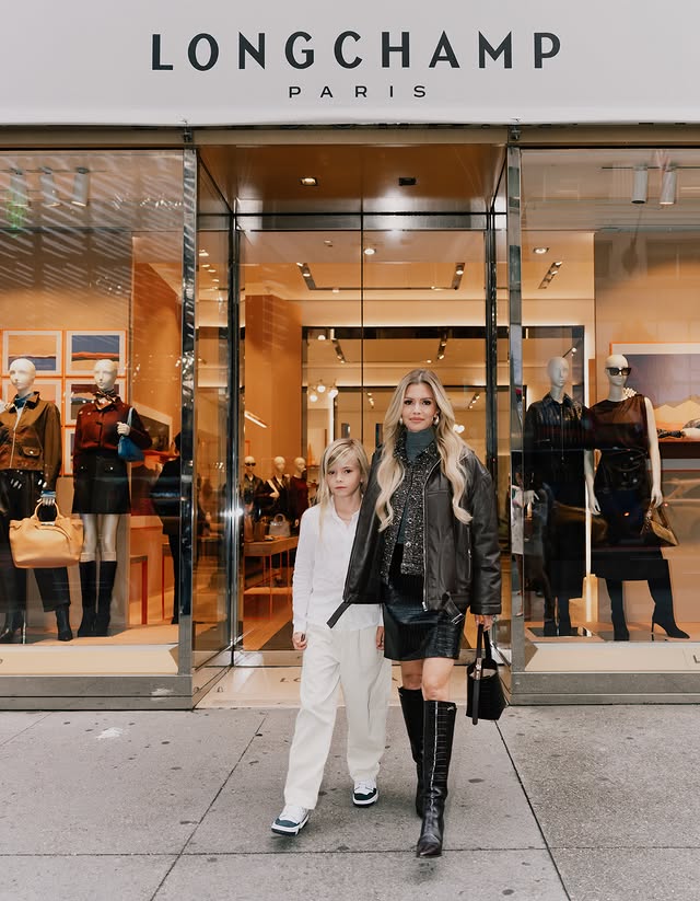 Instagram post by @elizabethsulcer for LONGCHAMP. Caption reads: An evening hosting with @longchamp in NYC Styling....