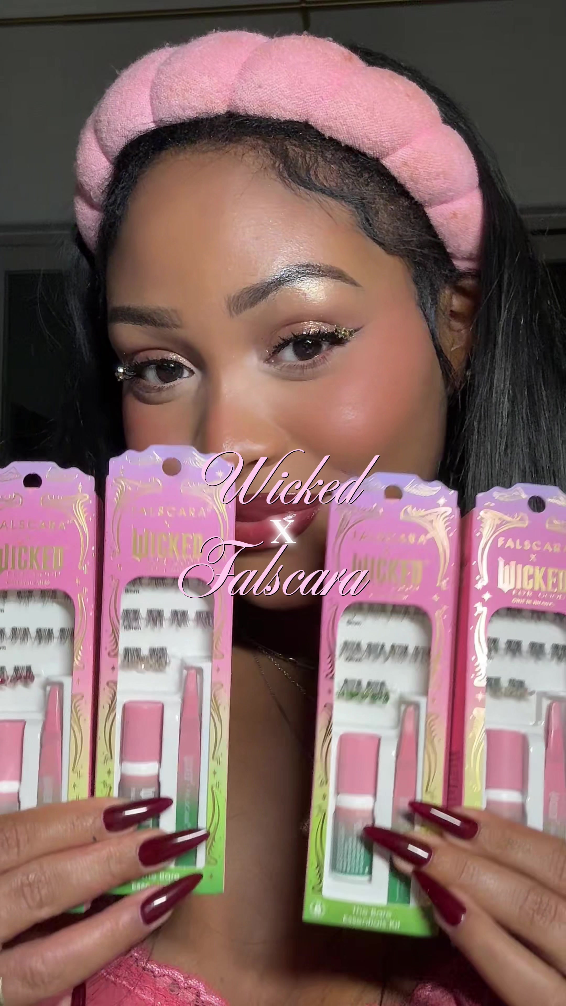 TikTok post by @tay.m1235 for Falscara. Caption reads: [...] lash magic🪄 to this makeup look using....