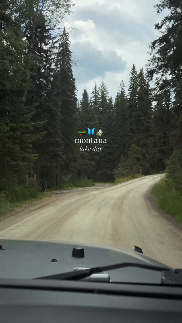 Instagram post by @allegraroseb for Simply Gum. Caption reads: my favorite summer snack to toss in my tote....