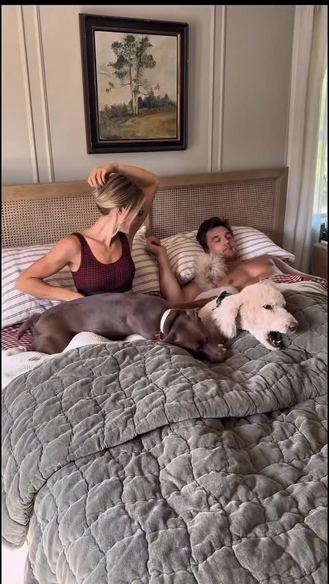 Instagram post by @tada_itstate for Tommy John. Caption reads: @tommyjohnwear underwear are the gift that keeps....