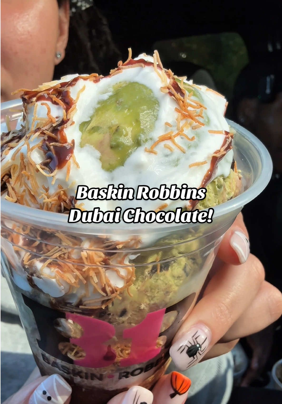 TikTok post by @jtkravingzz for Baskin-Robbins. Caption reads: @BaskinRobbinsUS NEW DUBAI CHOCOLATE!....
