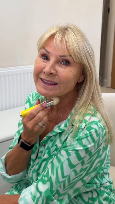 Instagram post by @carolwright1 for Trinny London. Caption reads: [...] natural. I’ve loved trying the new....