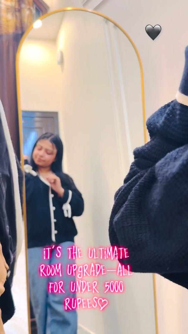 Instagram post by @houseofhoney_._ for The Artment. Caption reads: ✨ Obsessed isn’t even the word 🪞
My TheArtment....