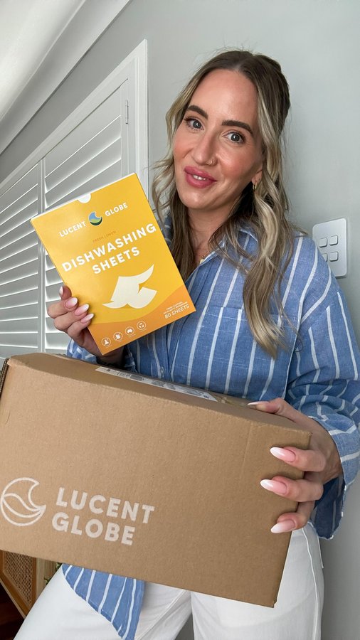 Instagram post by @raising.the.bahr_ for Lucent Globe. Caption reads: [...] do… It’s time to make the switch to....