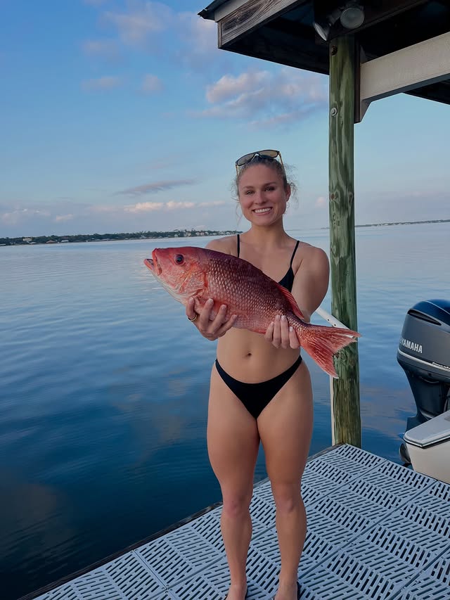 Instagram post by @sophieverzyl for JOLYN. Caption reads: Christmas Catch!! 🐠🎄🎣

Shop JOLYN’s End of The....