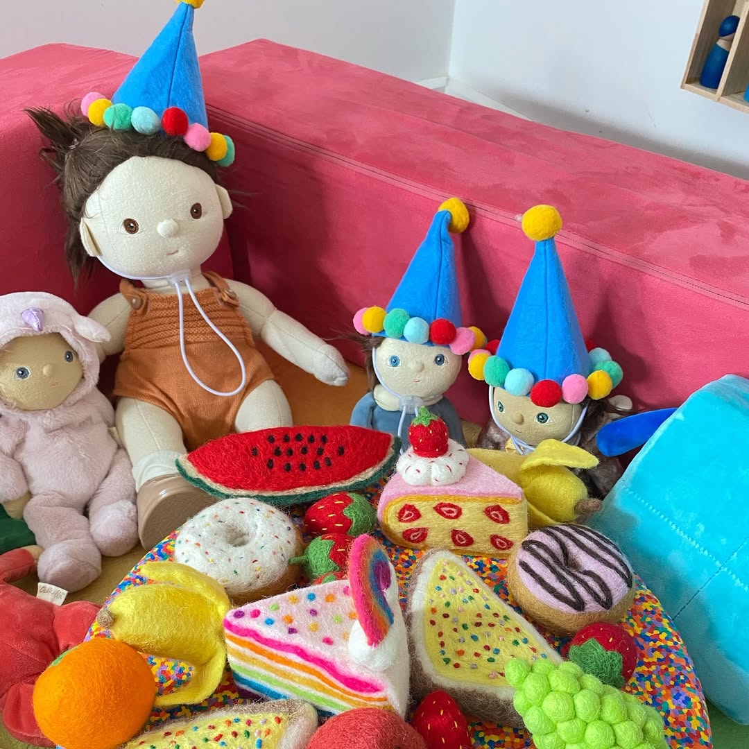 Instagram post by @a.play.at.home.mum for Tara Treasures. Caption reads: [...] code PLAYATHOME for a discount at....