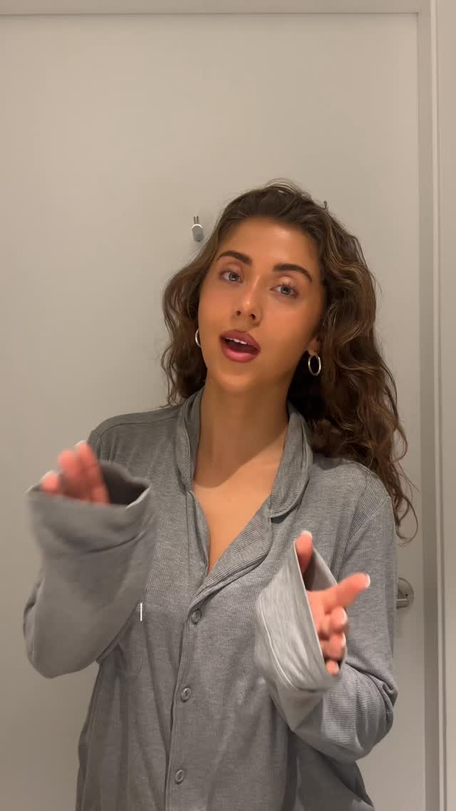 Instagram post by @o_l_i_v_i_a for Andalou Naturals. Caption reads: [...] #amazonprimesale #andaloupartner....