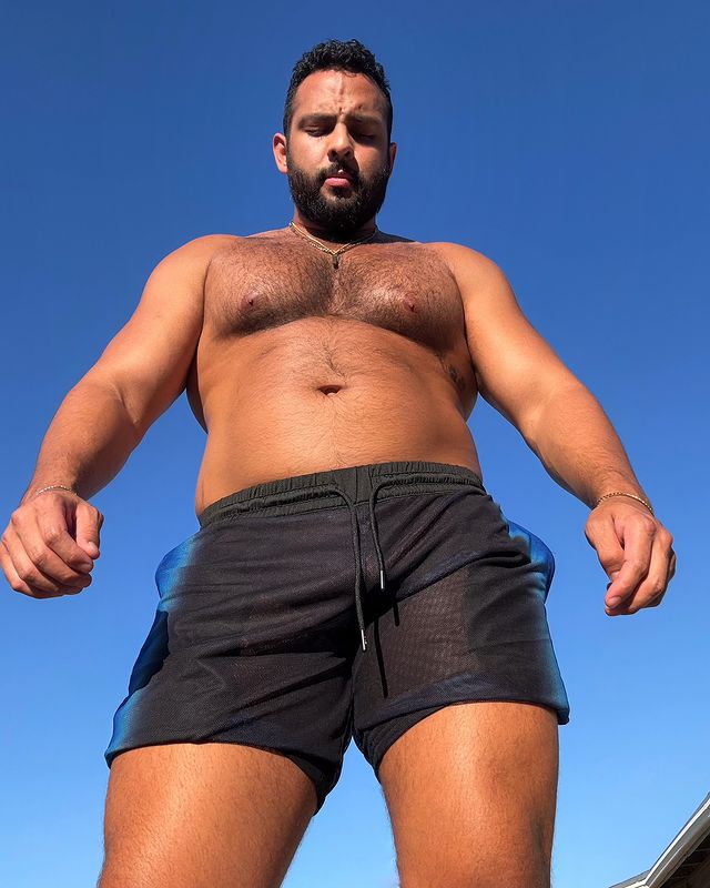 Instagram post by @thiccdad_ for Nasty Pig. Caption reads: [...] the breeze in, and the vibes out. @nastypig....