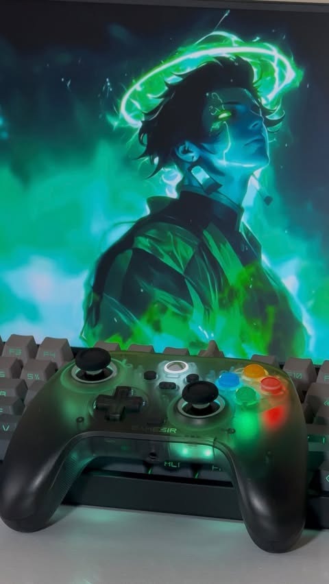 Instagram post by @_shreddera_ for GameSir. Caption reads: @gamesirofficial Thisis new controller from [...].