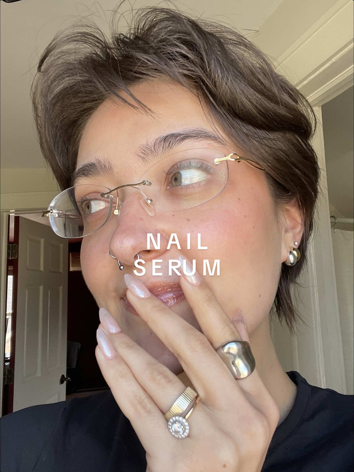 TikTok post by @saadiiie for JUNOCO. Caption reads: [...] sometimes a glossy neutral just hits.....