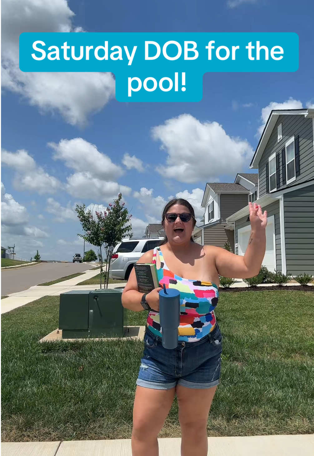 TikTok post by @yourbestiec0urt for Holipick Swimsuits. Caption reads: [...] #drinkoutfitbook #booktok #fyp @Holipick....
