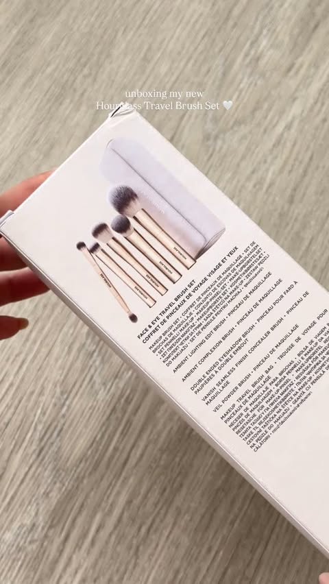 Instagram post by @stefanytalita for Hourglass Cosmetics. Caption reads: beautifully made brushes from @hourglasscosmetics....