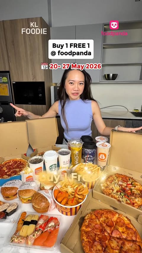 Instagram post by @kl.foodie for foodpanda. Caption reads: foodpanda KOMBO FREE is back with awesome deals....