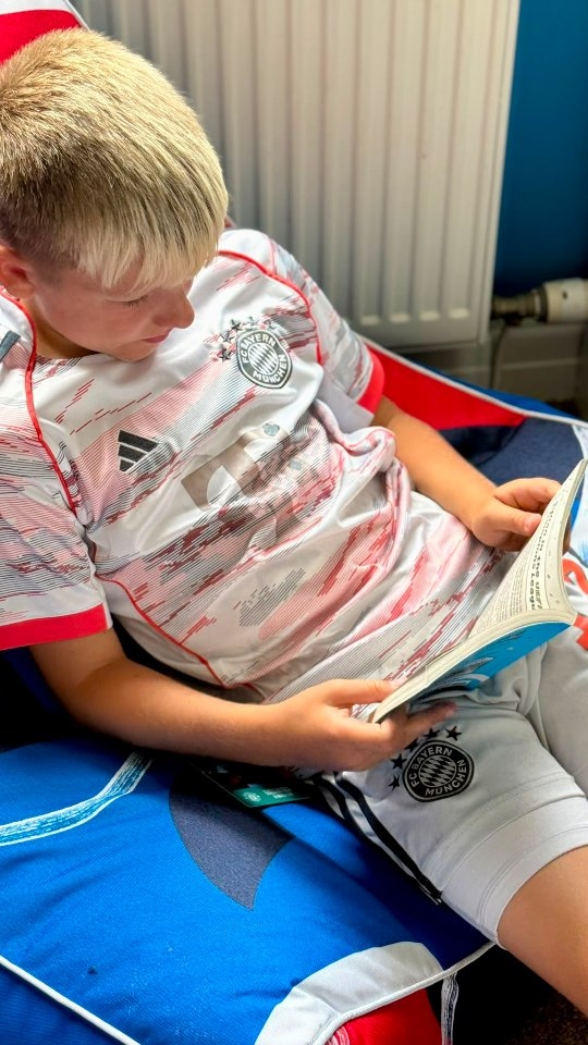 Instagram post by @h0me.sweethome for Macmillan Children's Books. Caption reads: AD | ⚽📚 If you've got a football-mad child at....